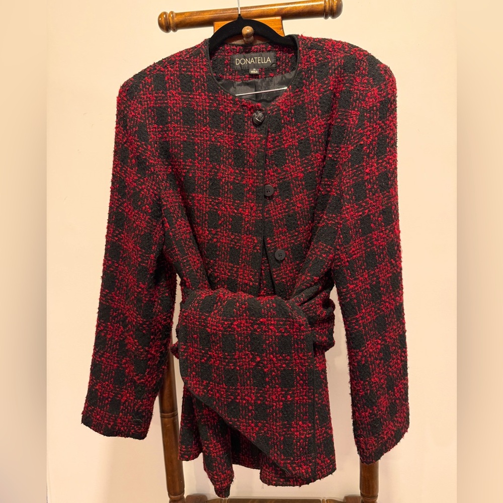 Donatella size 14 women’s 3 piece suit set